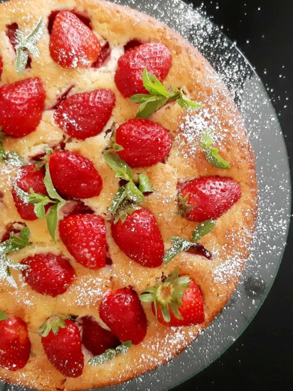 Κέικ με Φράουλες